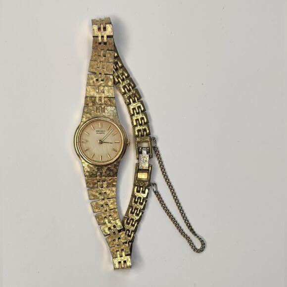 Vintage Seiko Quartz Ladies  Gold Plated Wristwatch - Picture 1 of 13